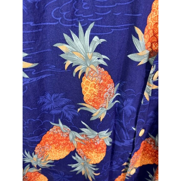 Paradise Found Pineapple Hawaiian Shirt Men's Size L Hawaii LL Bean - Picture 2 of 4